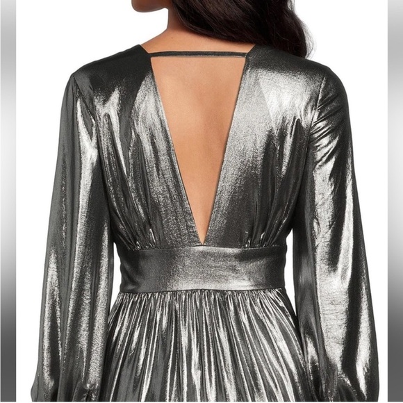 NEW Gianni Bini Zella Metallic Lame Plunging V-Back Front Slit Gown Maxi Dress - Picture 2 of 16